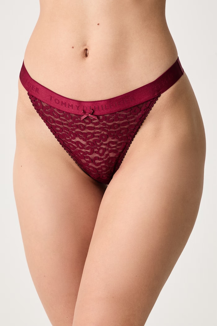 Tommy Hilfiger Stringi damskie koronkowe bordowy UW0UW06348