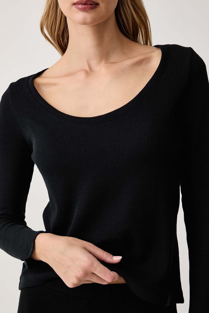 Zgornji del pižame z dolgimi rokavi ženski z modalom Cosy Waffle_LS-Shirt BOSS 50557175 črna
