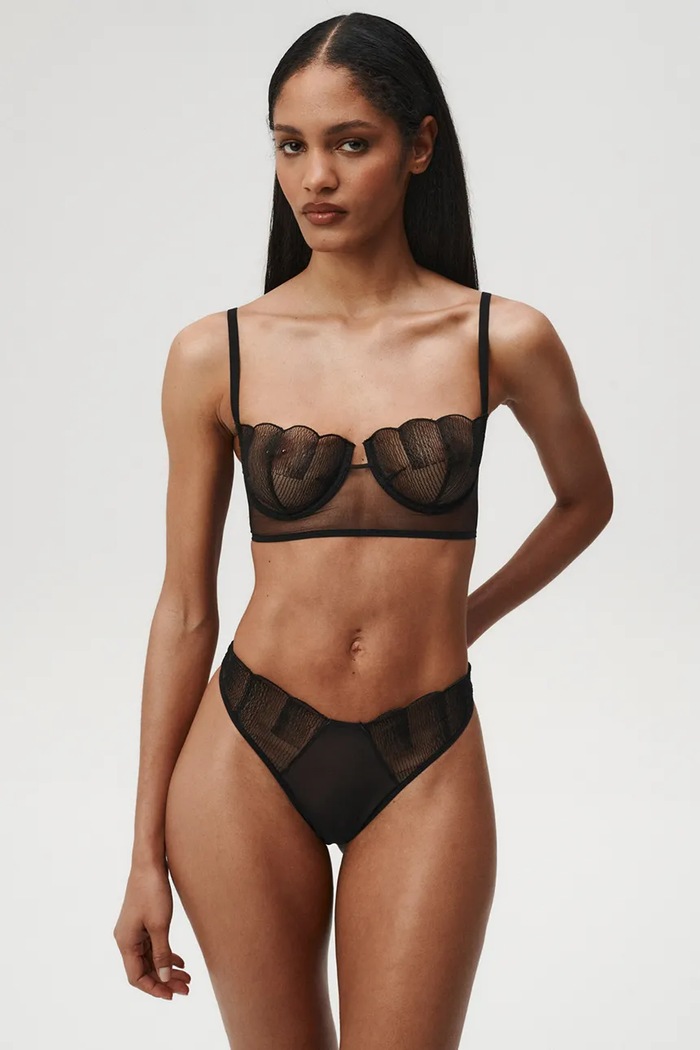 Undress Code bardot nedrček Siren Call 1323UC črna AW26