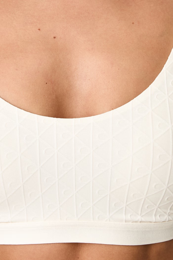 Τριγωνικό σουτιέν Calvin Klein Underwear LV00QF9094 μπεζ