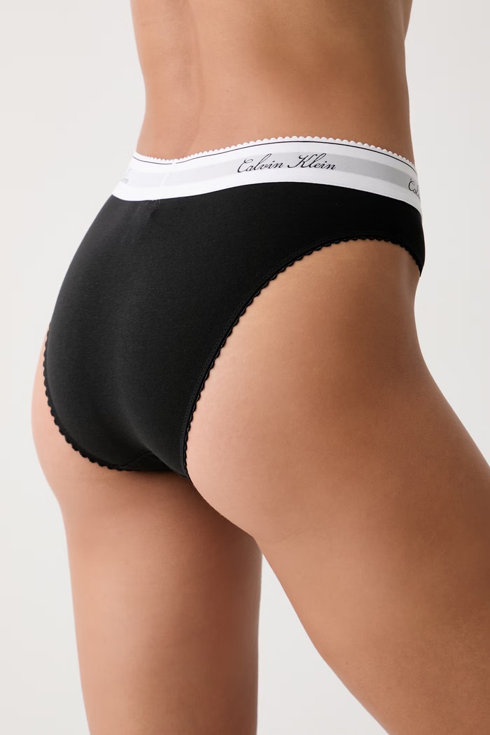 Odzież Calvin Klein Underwear figi damskie z bawełną LV00QF9073 czarny