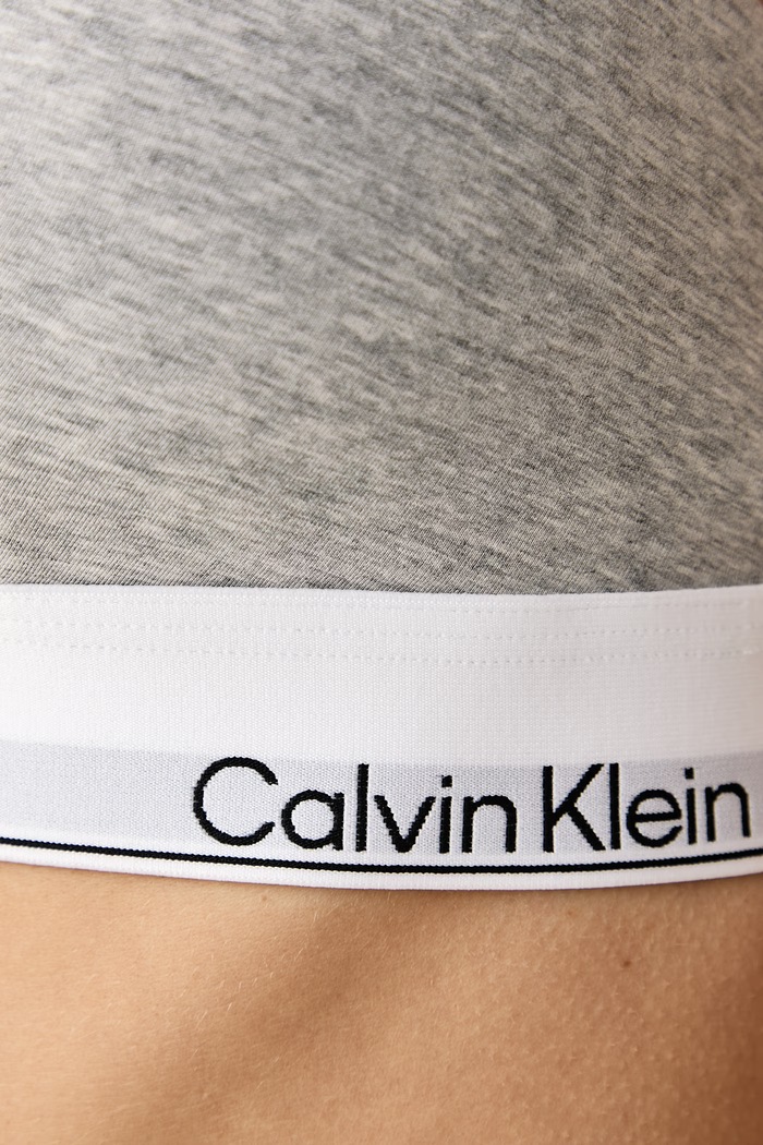 Trojuholníková podprsenka s modalom Calvin Klein Underwear LV00QF8990 sivá
