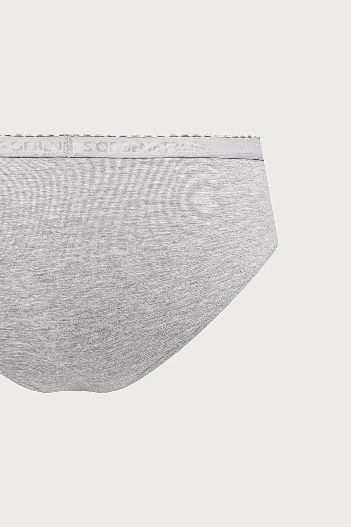United Colors of Benetton Majtki damskie bawełniane z elastanem 3-pack 3G681S033