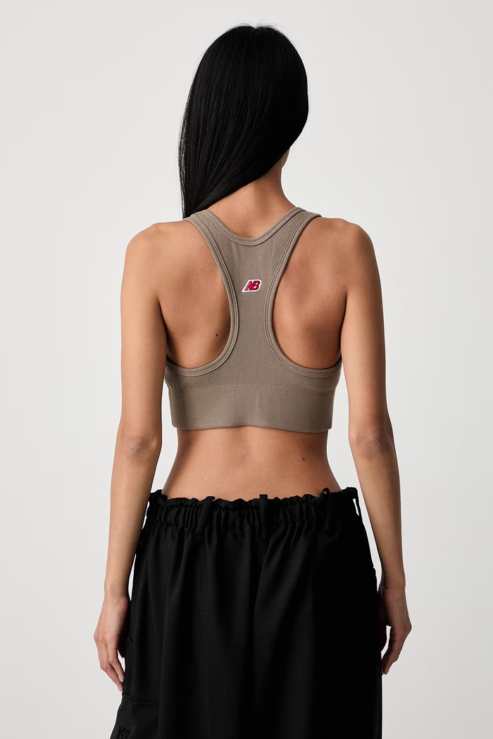 Oblečenie New Balance športová podprsenka bavlnená s elastanom WB51540ABQ hnedá