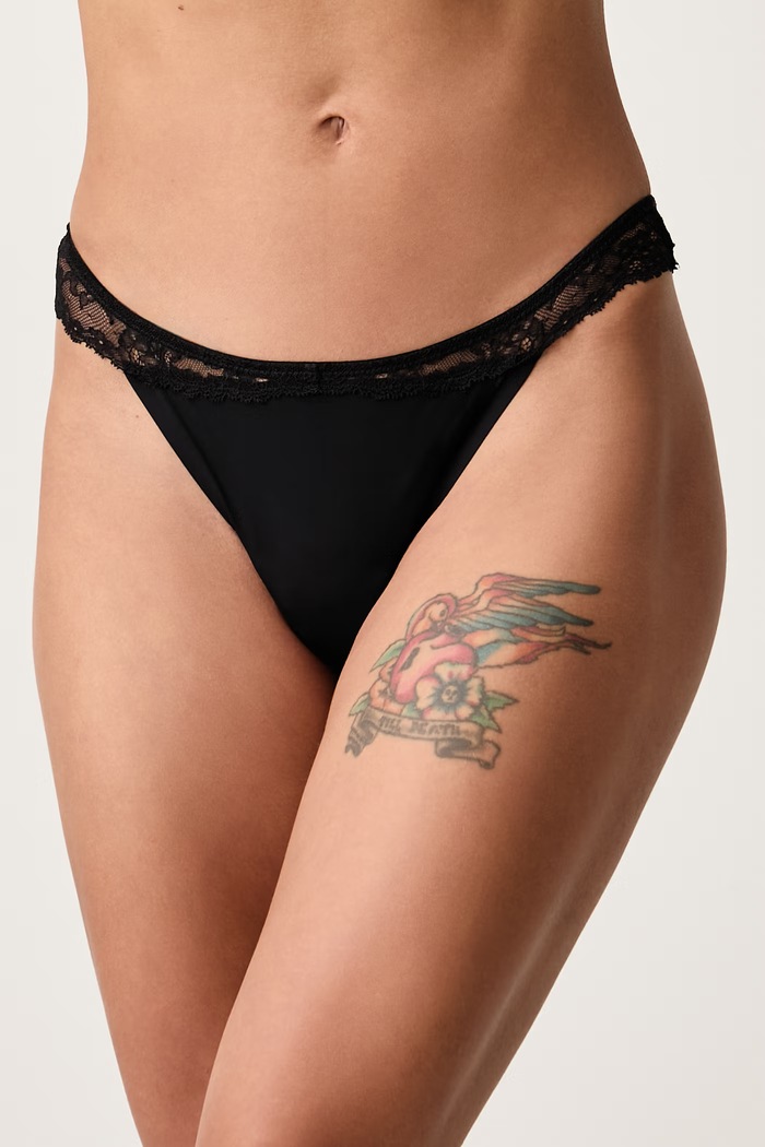 women'secret Stringi damskie czarny 8324054