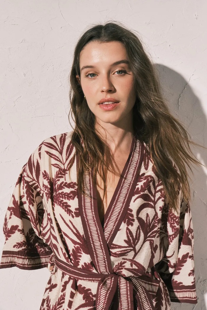 women'secret kimono pentru femei cu vâscoză burgundia 4923680