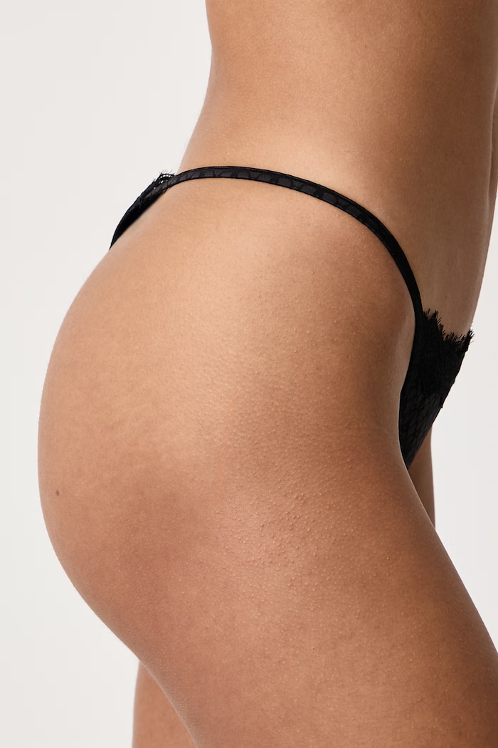 Ρούχα Guess Στρινγκ Γυναικεία LILIBET O6BE06.W3431 μαύρο