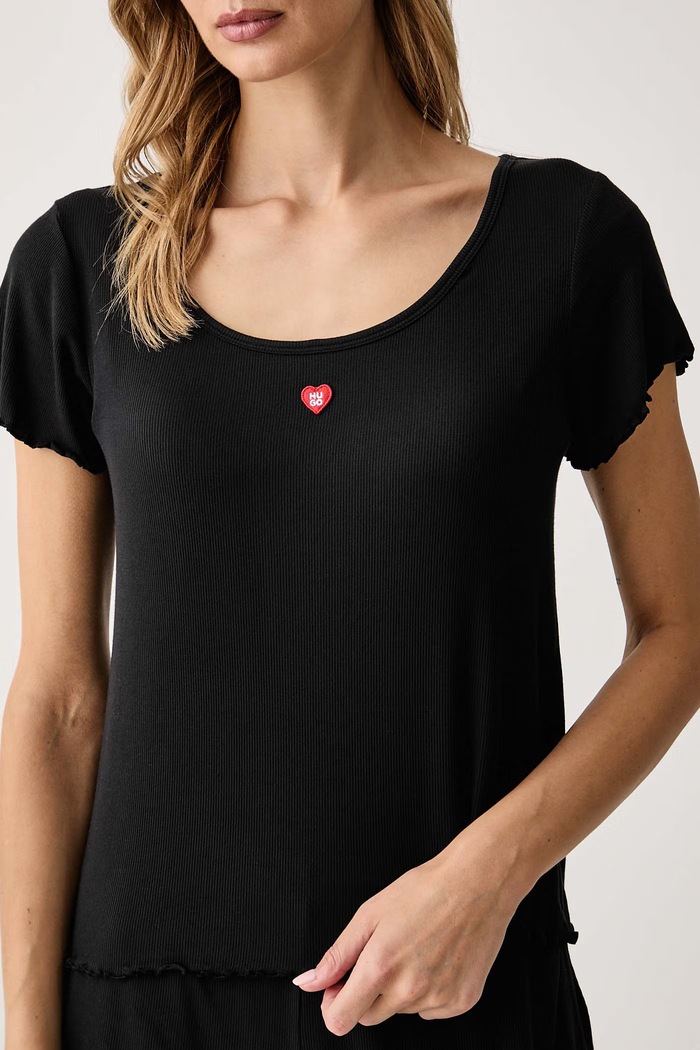 Oblačila HUGO Pižama kratka majica ženska modalna HUGO HEART T-SHIRT 50566639 črna