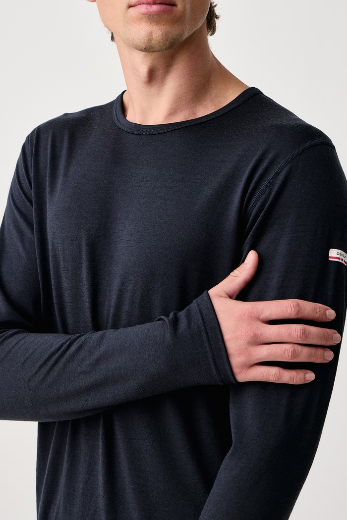 Odzież Devold Longsleeve funkcyjny męski wełniany Breeze Plus Merino PDGO.183.221.C granatowy
