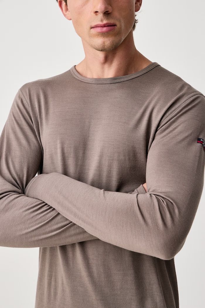 Odzież Devold Longsleeve funkcyjny męski wełniany Breeze Merino PDGO.180.221.A brązowy