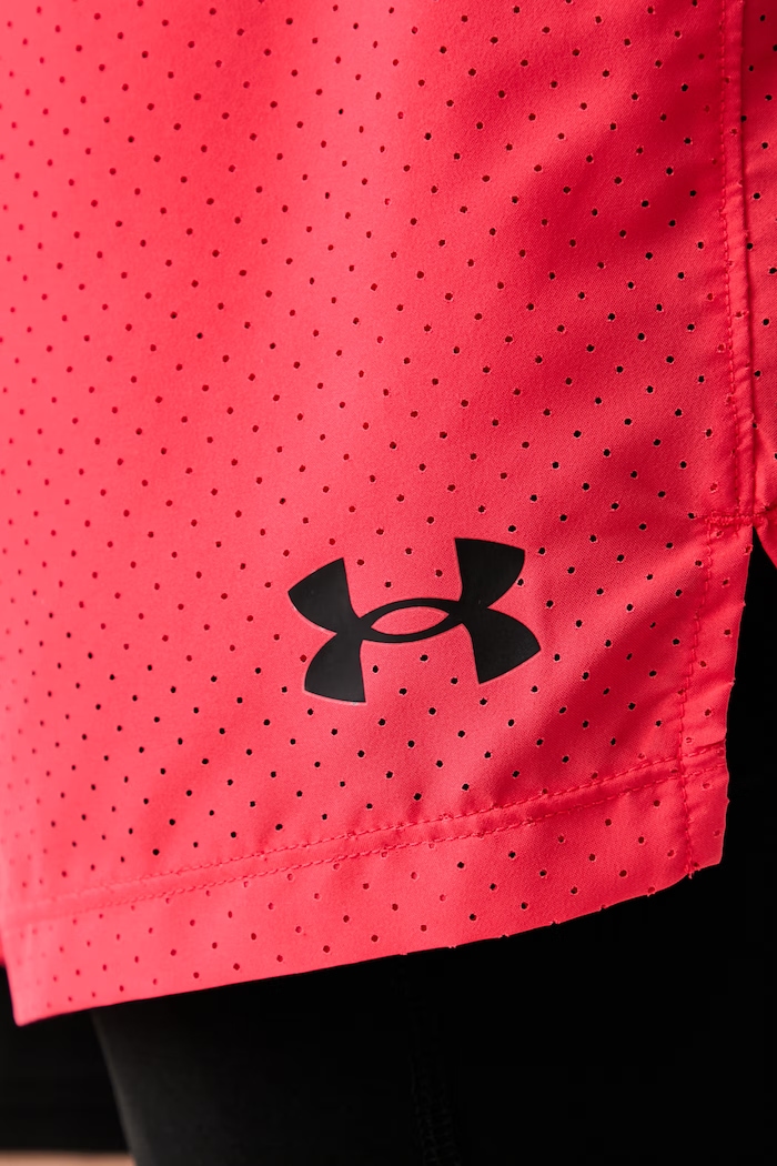 Under Armour pantaloncini sportivi da uomo Vanish rosso 6013950