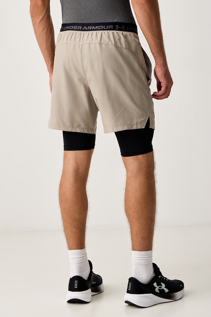Odzież Under Armour Szorty sportowe męskie Vanish 6013950 beżowy