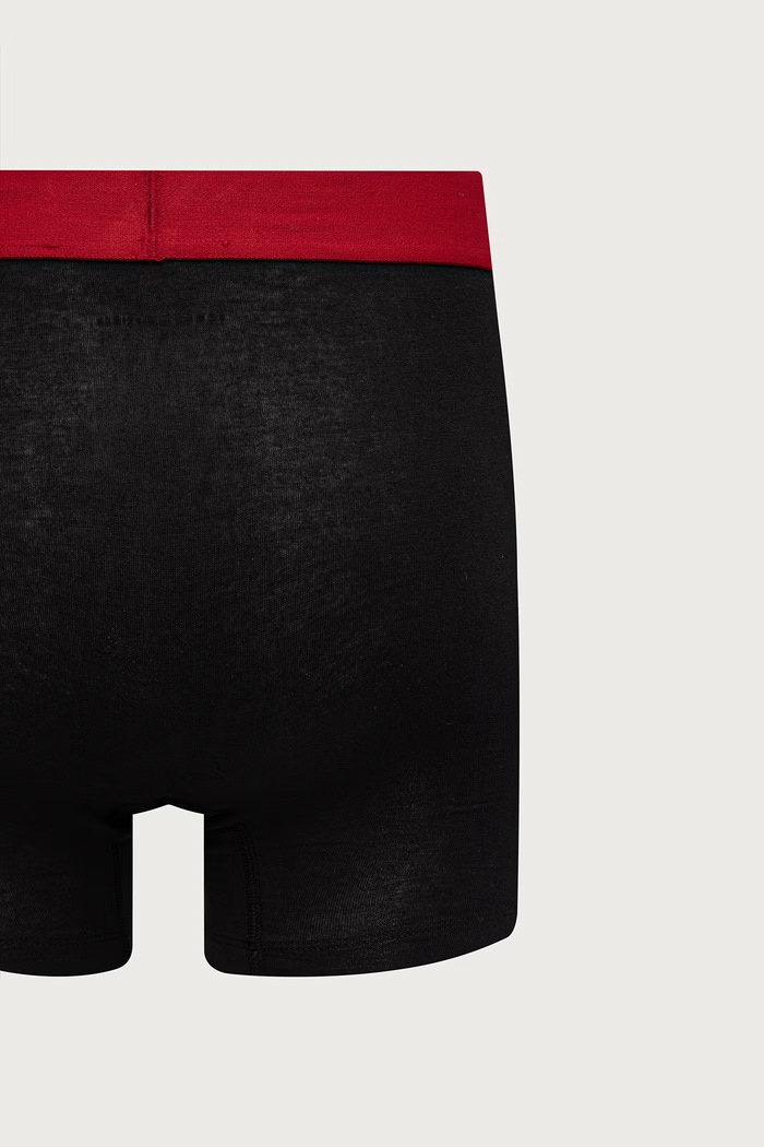 Uske bokserice za muškarce od pamuka s elastanom 3-pack Tommy Hilfiger crna UM0UM03969
