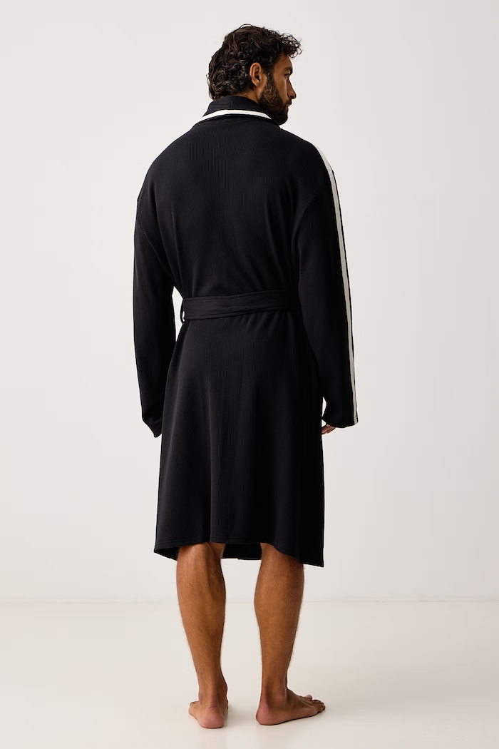Calvin Klein Underwear Kućni ogrtač za muškarce s pamukom LV00NM3063 crna AW26