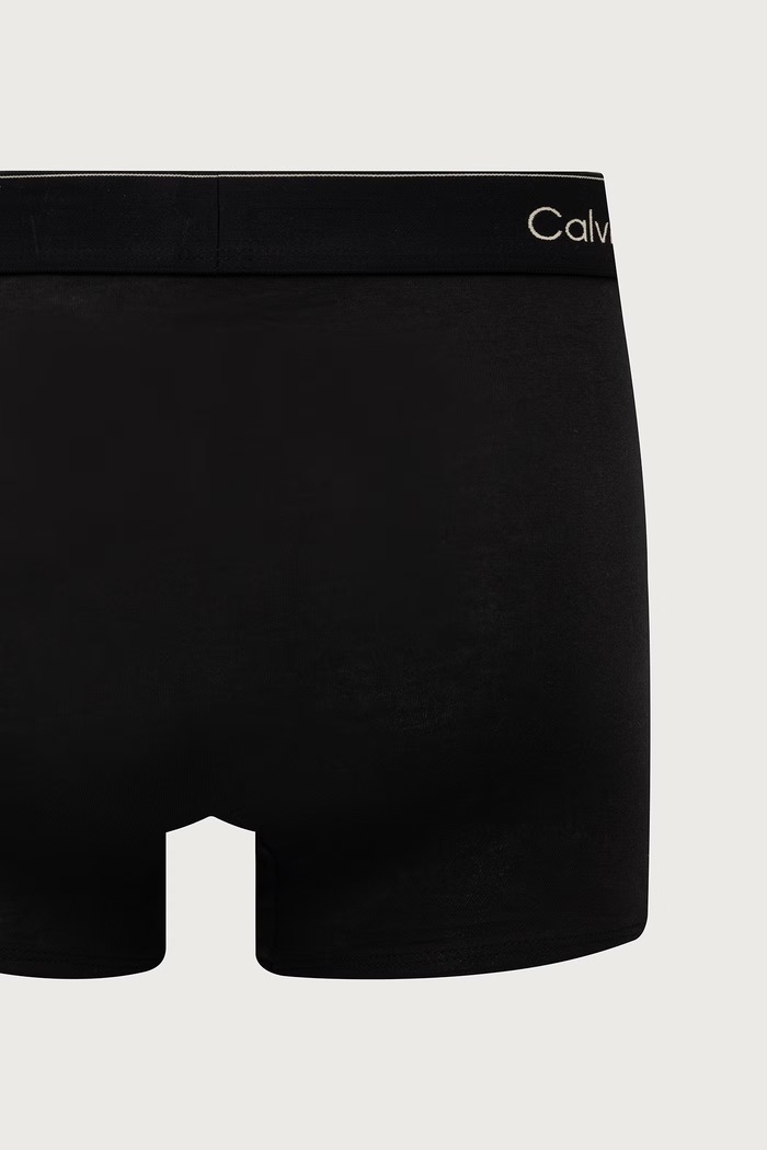 Calvin Klein Underwear Priliehavé boxerky pánske bavlnené s elastanom 3-pak LV00NB4566