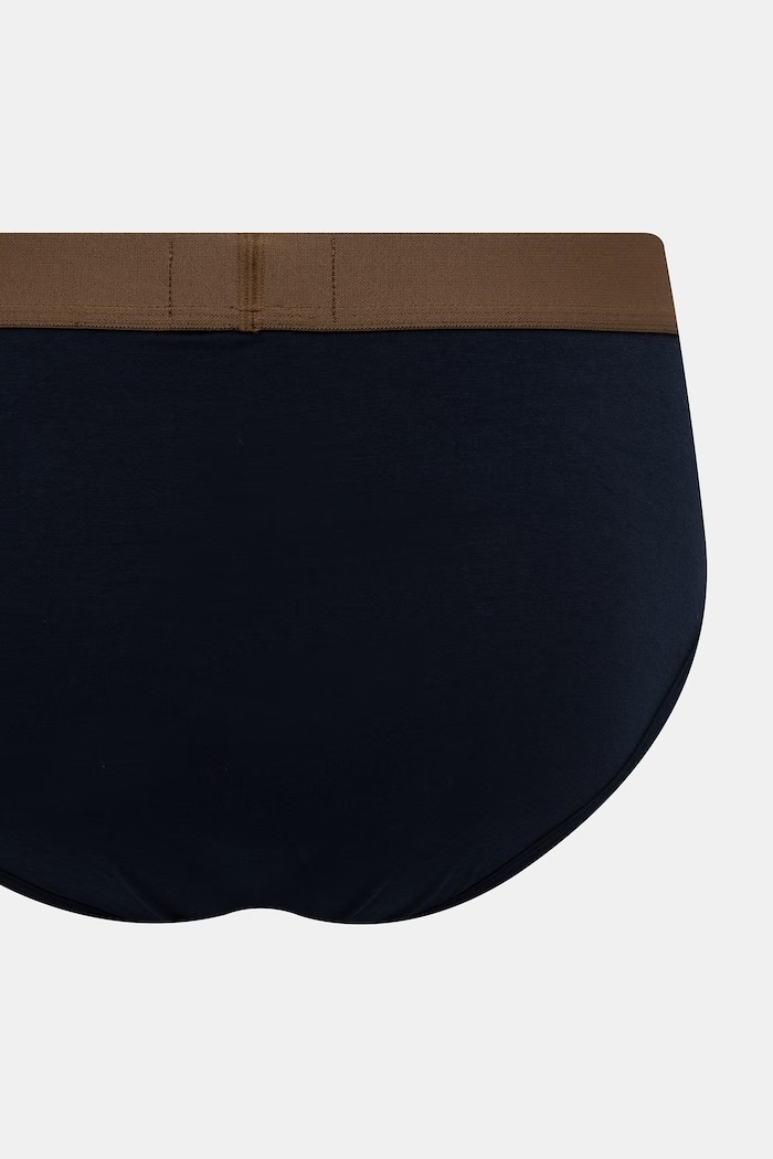 Emporio Armani Underwear slipy męskie z bawełną 3-pack EM002154.AF25033