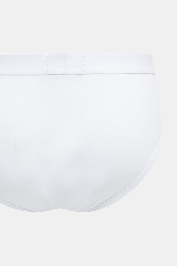 Emporio Armani Underwear slipy męskie z bawełną 3-pack EM002154.AF25033