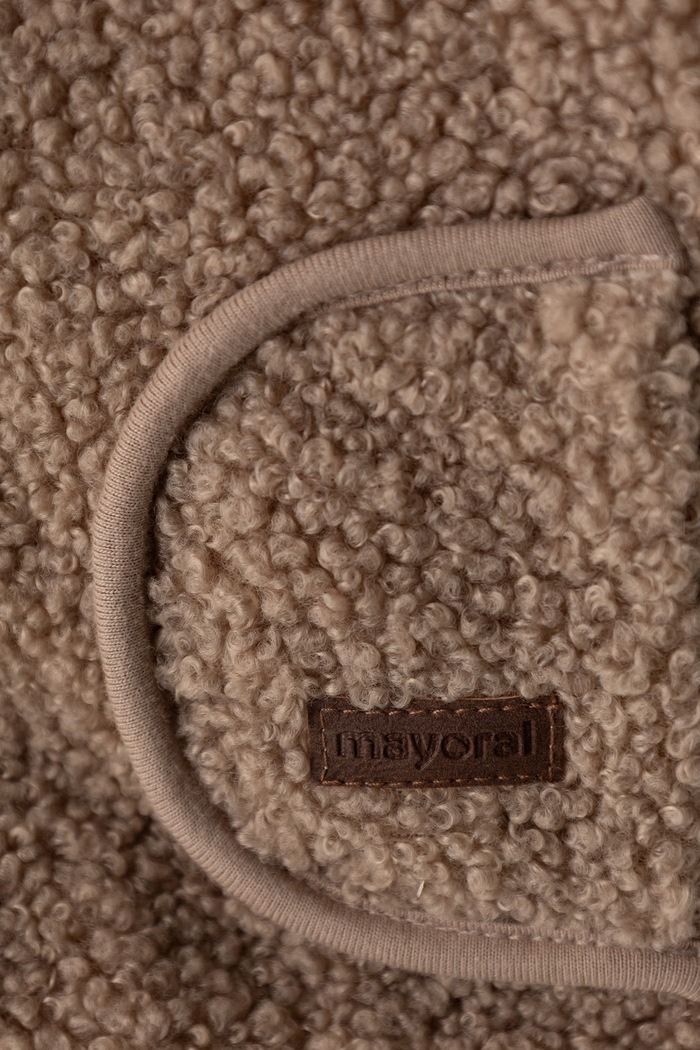 Chlapec Mayoral Newborn Mikina na zips s kapucňou detská flísová 2404.1J.Newborn.9BY2 béžová