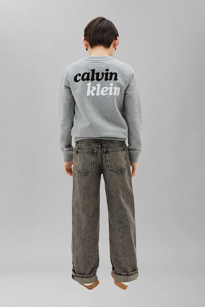 Chłopiec Calvin Klein Jeans bluza dziecięca z bawełną LVCKTJB42B.128.176.9BY2 szary