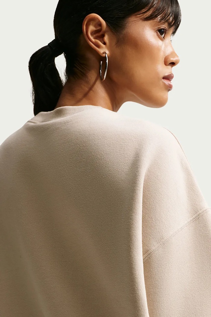 Odzież Nike Sportswear Bluza oversize damska z bawełną Studio Fleece IM8082.236 beżowy