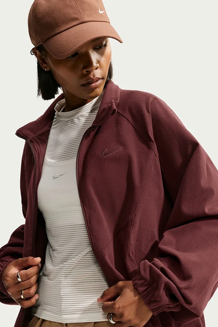 Odzież Nike Sportswear Kurtka oversize damska sztruksowa IM8444.658 bordowy