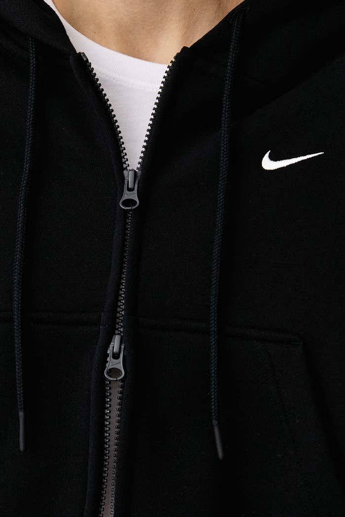 Cipzáras melegítőfelső kapucnival női pamuttal Studio Fleece Nike Sportswear fekete IM8499.001