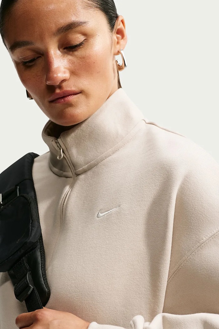 Bluza damska z bawełną Studio Fleece Nike Sportswear IM8501.236 beżowy