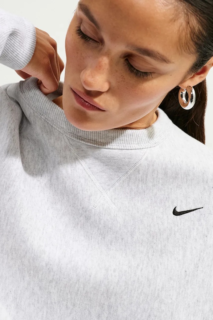 Bluza damska z bawełną Studio Fleece Nike Sportswear IO2103.051 szary