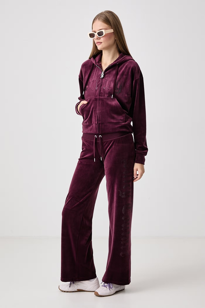 Juicy Couture Bluza rozpinana z kapturem damska welurowa OLD GOTHIC ICCLE JCWAS226333 bordowy AW26