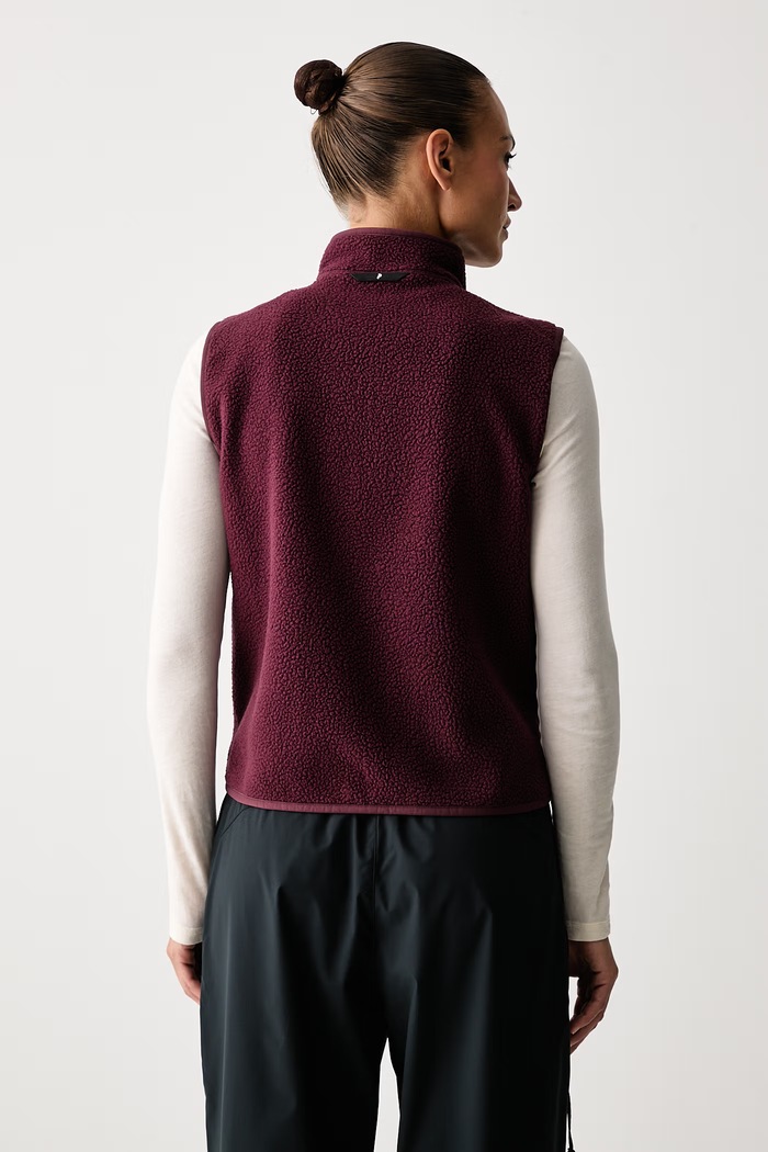 Odzież Peak Performance Bluza bez rękawów damska polarowa NatureRush G808070 bordowy