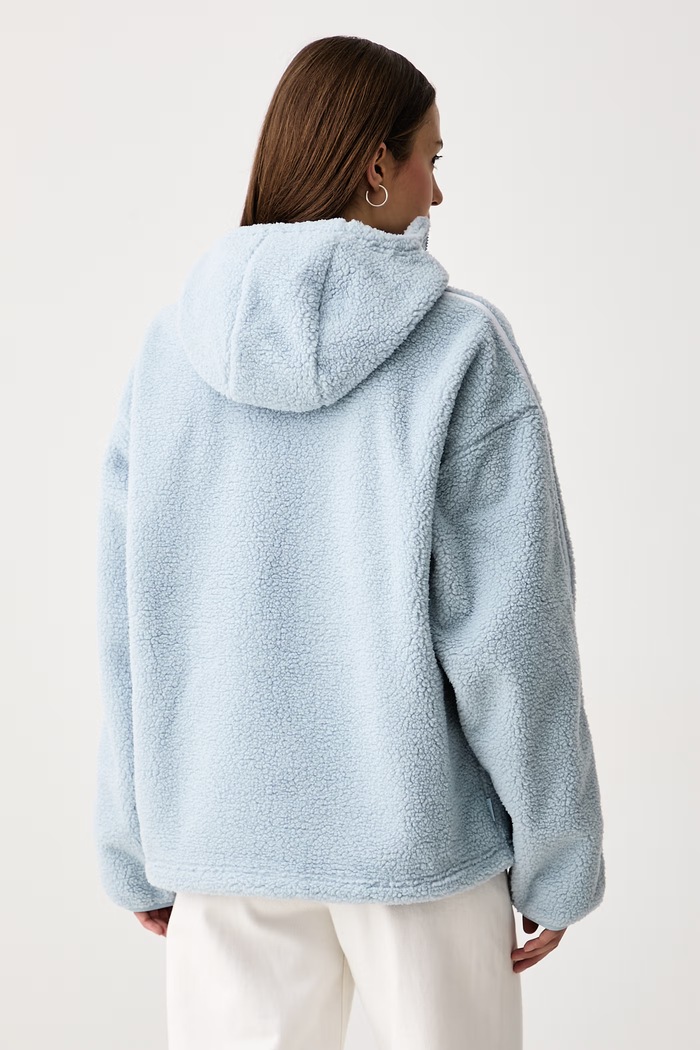 Odzież adidas Originals Bluza polarowa damska Adiluna Season 2 x Jennie LD8925 niebieski