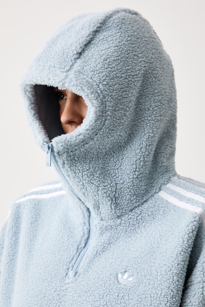Bluza polarowa damska Adiluna Season 2 x Jennie adidas Originals niebieski LD8925