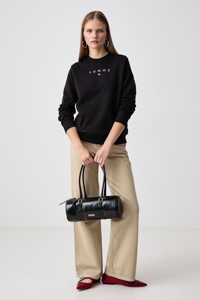 Tommy Jeans Pulover ženski bombažen DW0DW23403 črna AW26