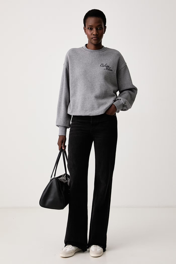 Calvin Klein Jeans Dukserica za žene s pamukom LV047H250G siva AW26