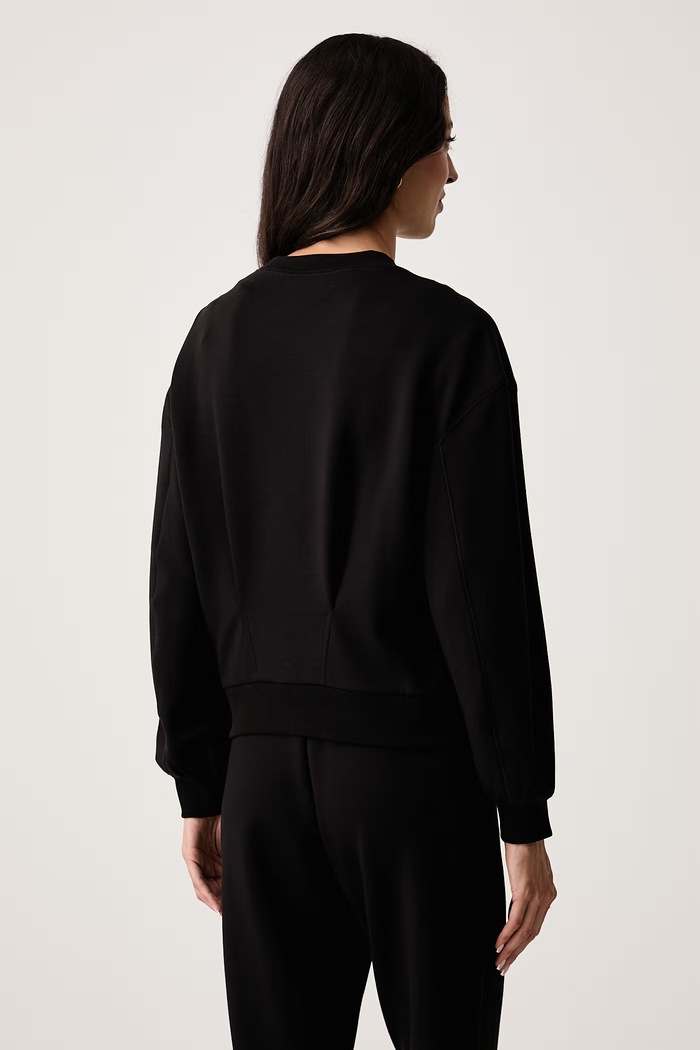 Oblačila Armani Exchange Pulover ženski z viskozo XW002397.AF13397 črna