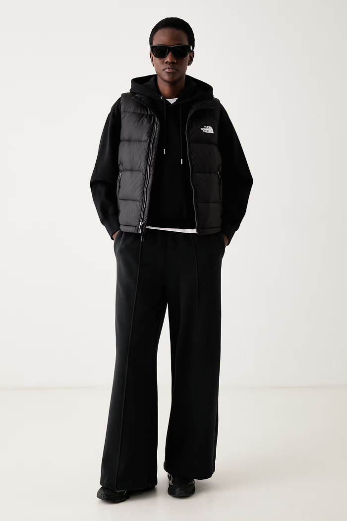 The North Face Μπλούζα με κουκούλα γυναικεία με βαμβάκι Essential NF0A8HBXJK31 μαύρο AW26