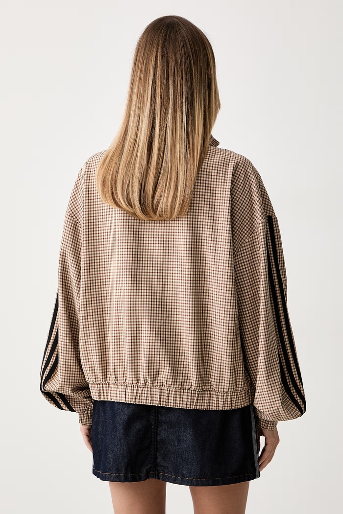 Odzież adidas Originals bluza rozpinana damska z wiskozą Checks LE8307 beżowy
