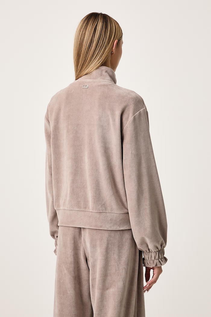 Odzież EA7 Emporio Armani Bluza rozpinana damska welurowa AF26044.7W001432 brązowy