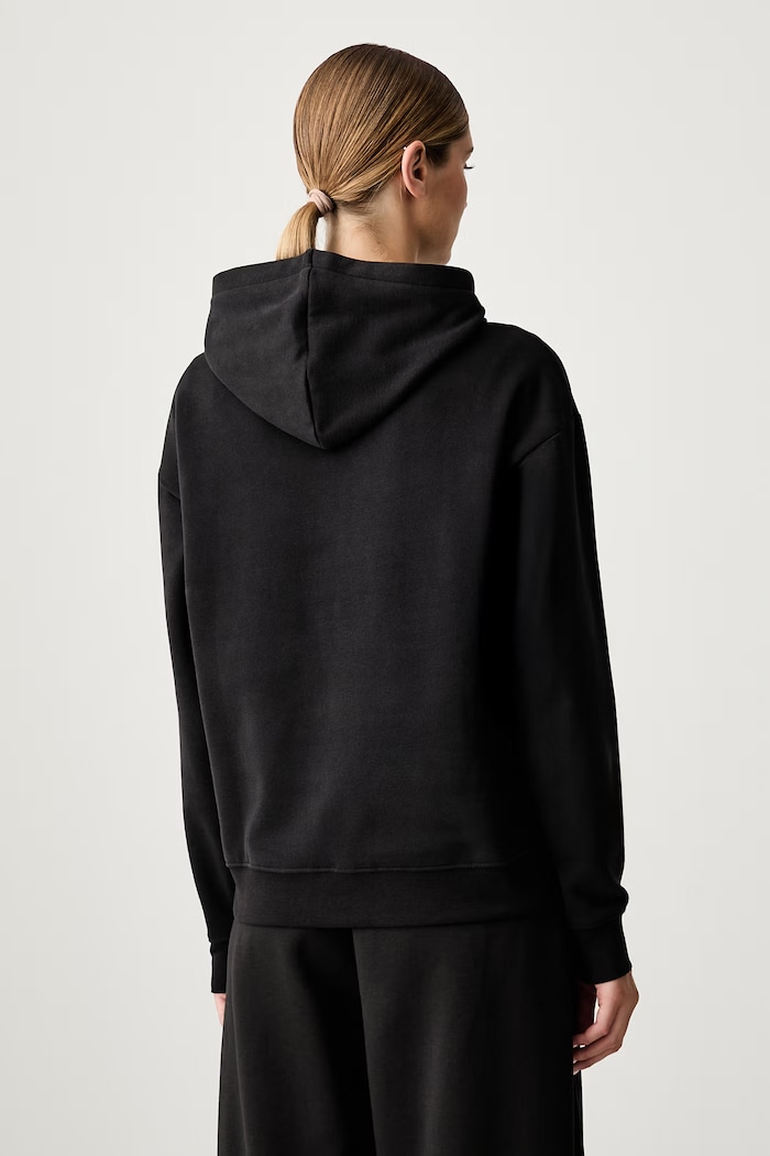 Odzież Puma bluza z kapturem damska z bawełną Essentials 694136 czarny