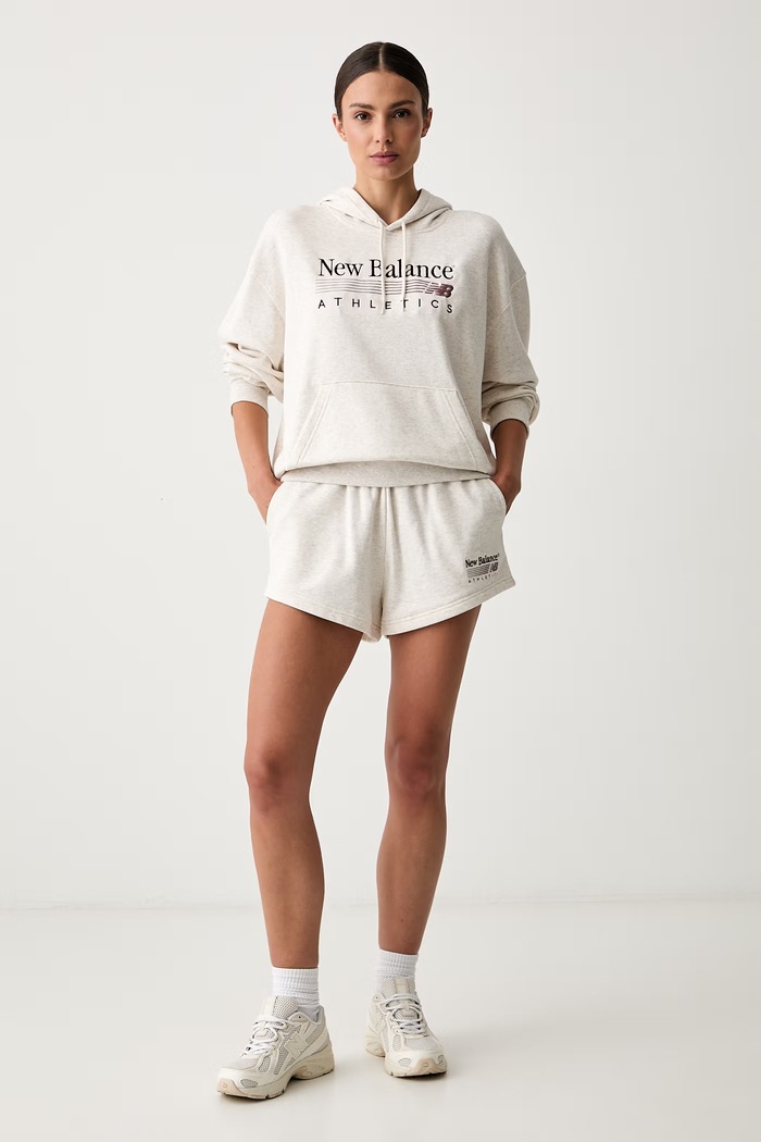 New Balance bluza z kapturem damska z bawełną WT6288NOLIT beżowy AW26