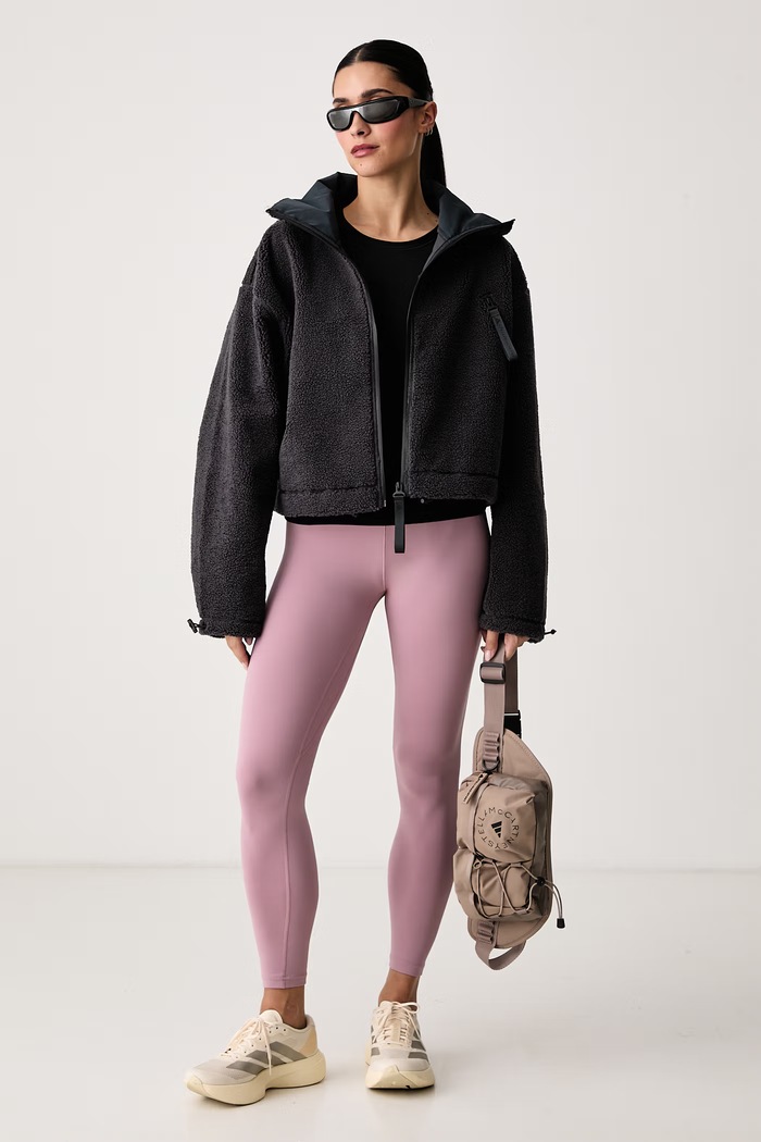 adidas by Stella McCartney Prijelazna jakna za žene s flisom KR6226 crna AW26