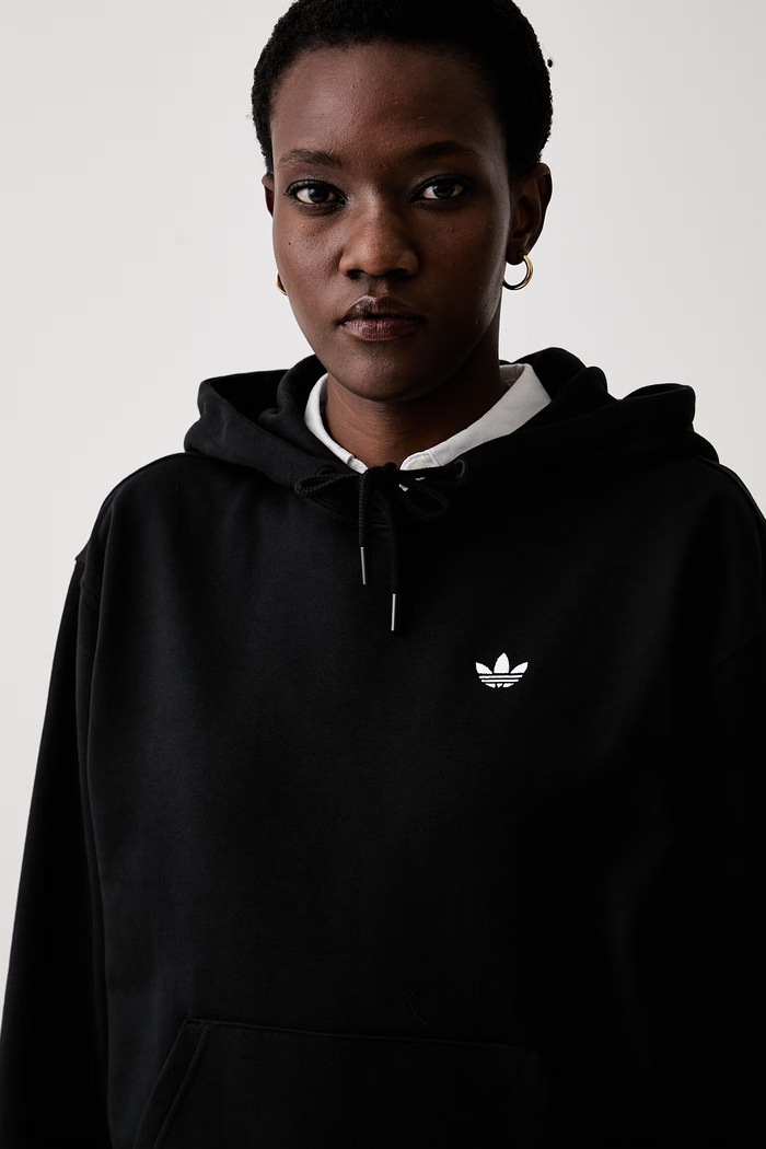 adidas Originals bluza z kapturem damska z bawełną Essentials czarny KS4828.