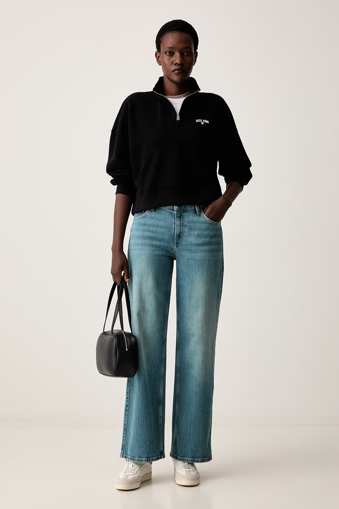 Guess Jeans mikina s kapucňou dámska bavlnená W6YQ05.K3862 čierna AW26