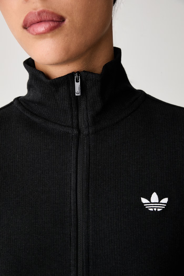 adidas Originals μπλούζα με κουμπιά Γυναικεία Essentials KR3598 μαύρο