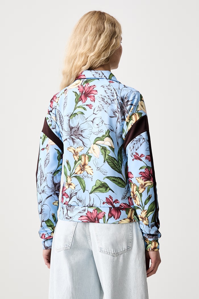 Одяг adidas кофта на застібці жіноча з бавовною x Farm Rio KX0043 блакитний