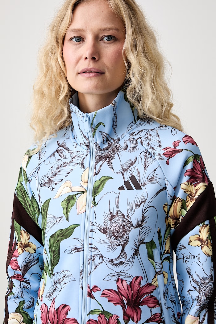 adidas кофта на застібці жіноча з бавовною x Farm Rio блакитний KX0043