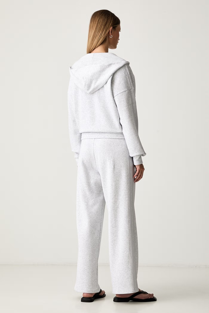 Odzież adidas komplet dresowy damski z bawełną Energize KG1932 szary