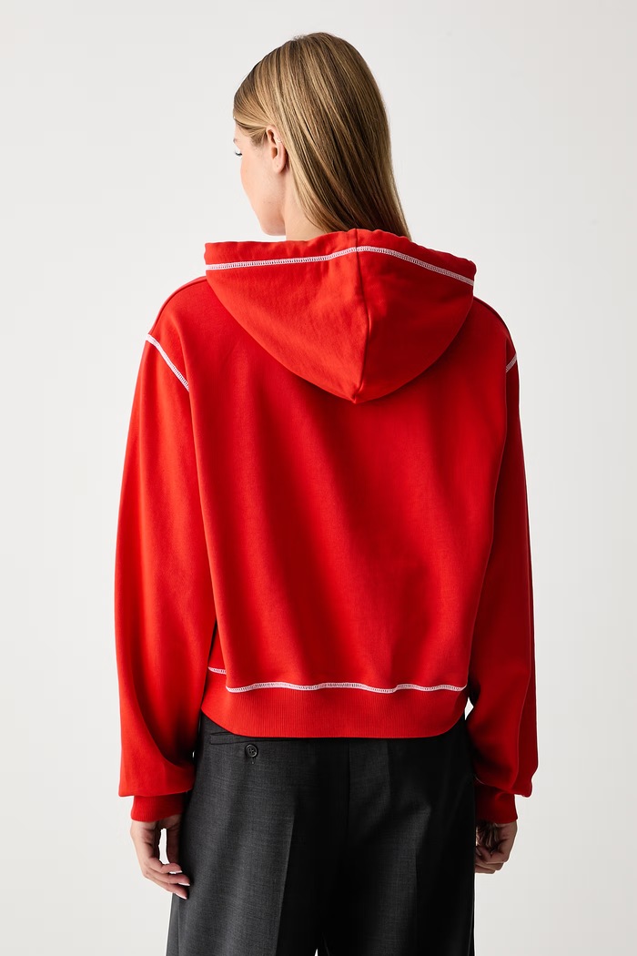 Дрехи Marimekko Суичър с качулка дамски от памук 096224 червен