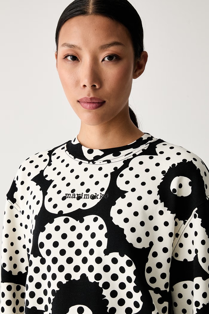 Marimekko суичър дамски от памук черен 095885