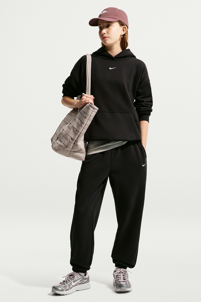 Nike Bluza oversize dziecięca z bawełną Studio Nike Sportswear czarny IM4964